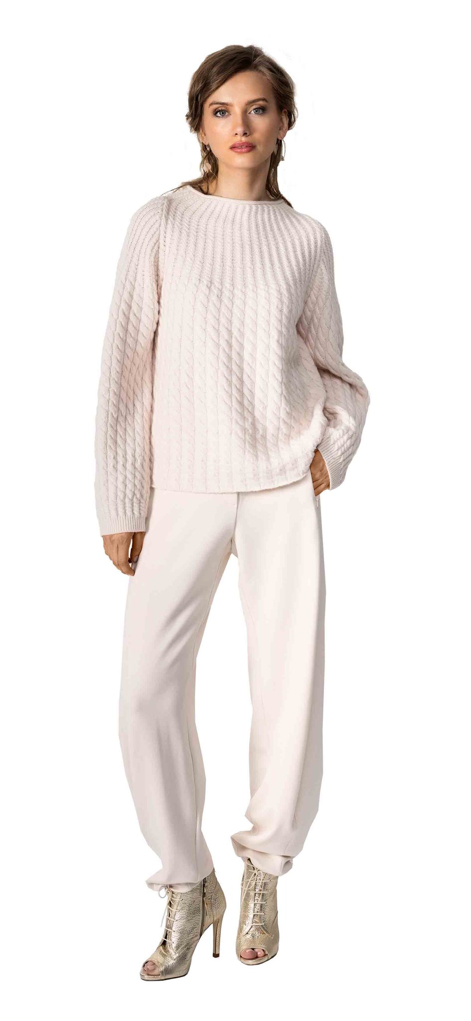 Sweater 2061-13, Pants 210-35