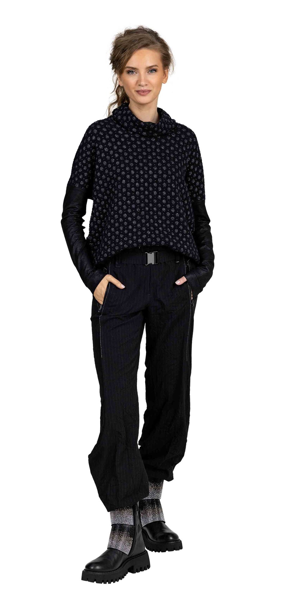 Shirt 2037-22, Pants 225-17