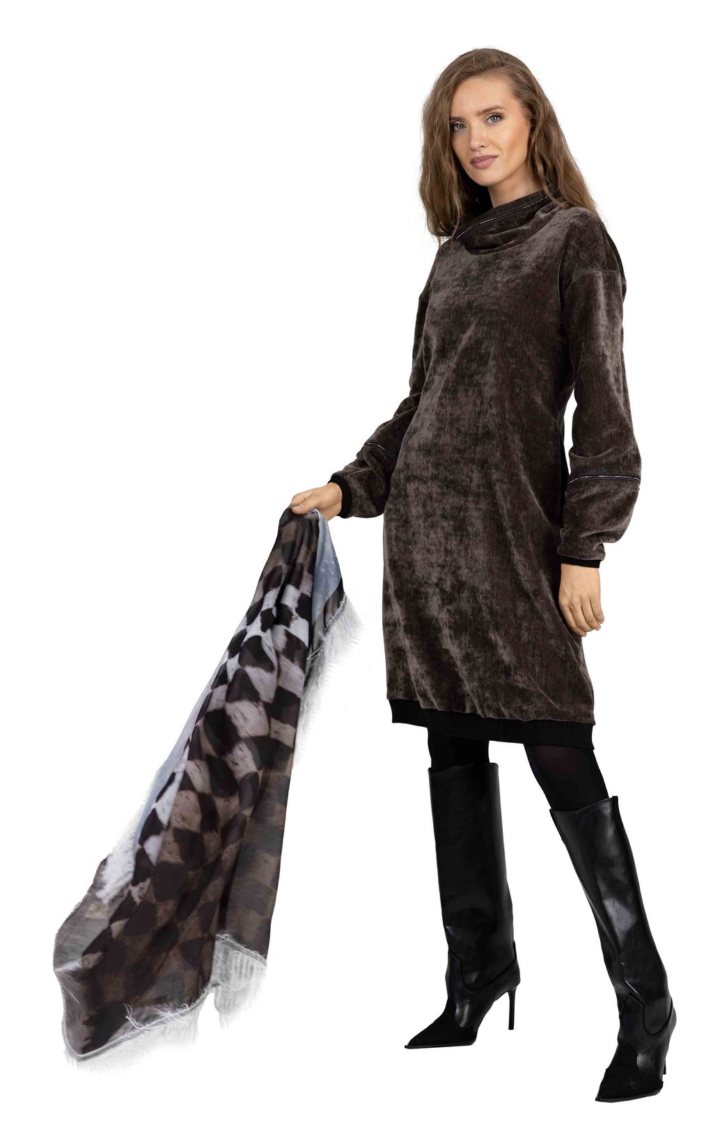 Scarf 288-7, Dress 215-4