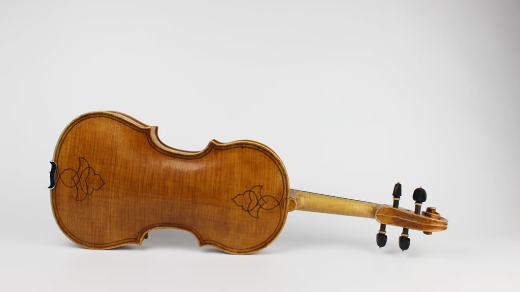 Maggini Violine Brescia - ein moderner Nachbau aus einer kleinen Meister Werkstatt aus Deutschland - Wir sind spezialisiert auf den Neubau von Violinen Bratschen und Celli