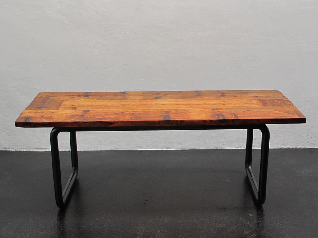 Esstisch,  Wohnskulpturen, Upcycling, Möbel, Kraftobjekte Wolfgang Wallner Hall in Tirol