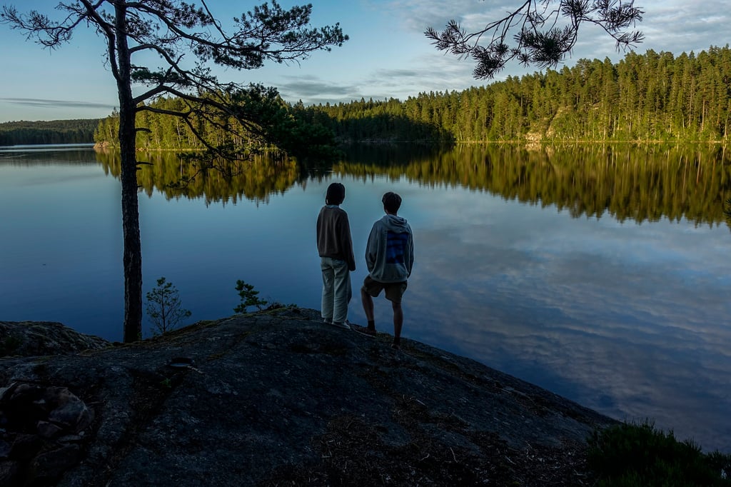 Authentic pictures for the outdoor industry © François Struzik - simply human
