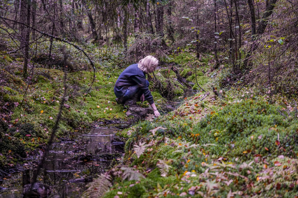 Authentic pictures for the outdoor industry © François Struzik - simply human