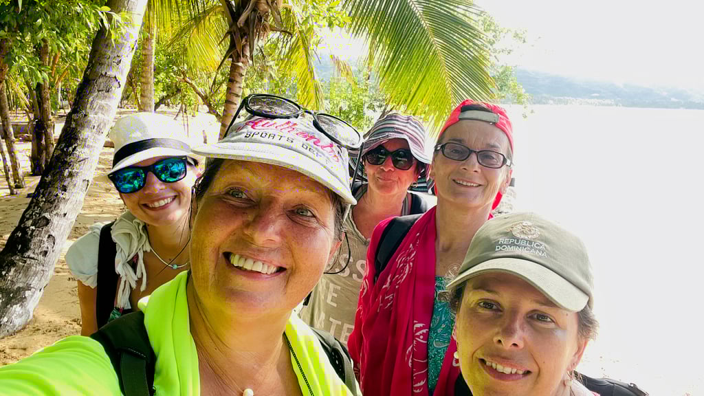 2023-10 Nia Dance-The-Joy Urlaub mit Monika, Thesi, Karina und Annemarie