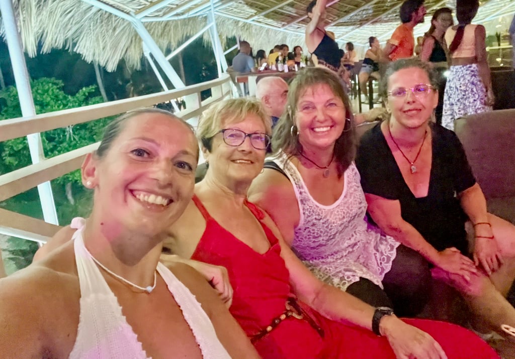 2023-10 Nia Dance-The-Joy Urlaub mit Monika, Thesi, Karina und Annemarie