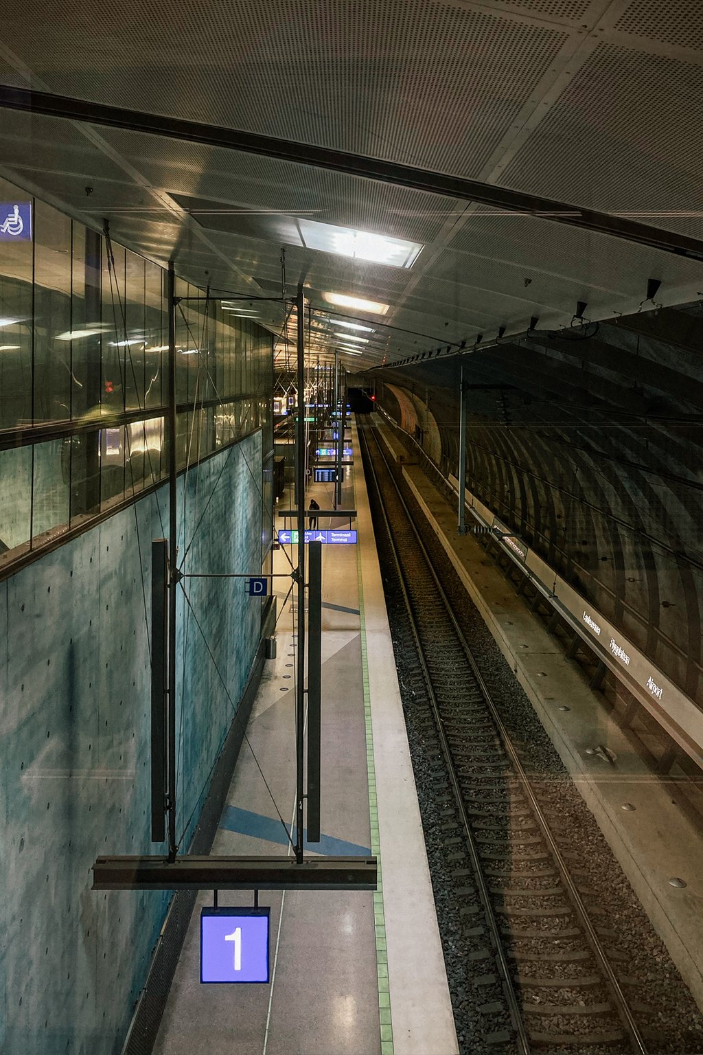 ヘルシンキ ヴァンター国際空港の駅