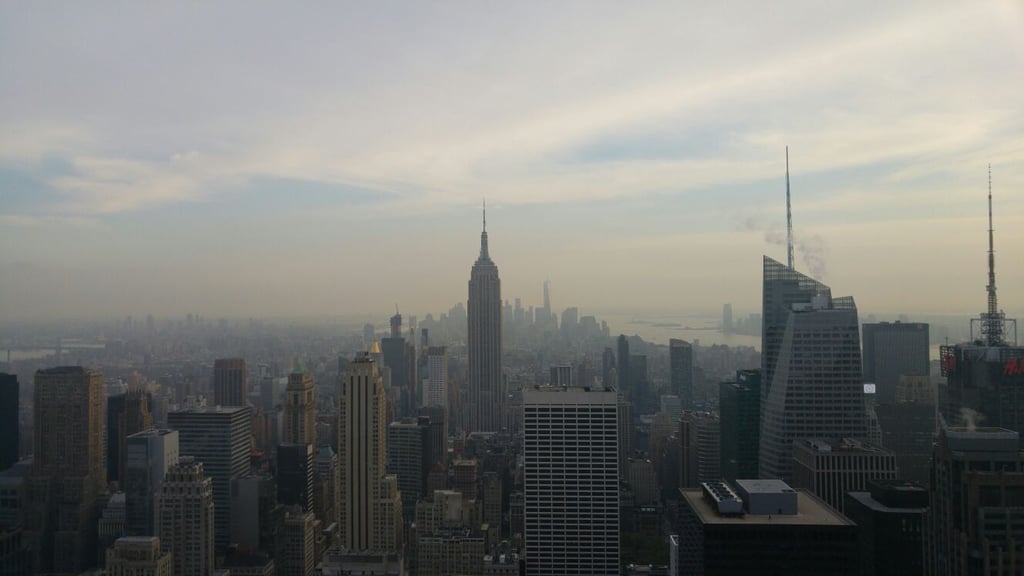 Blick vom Rockefeller Center auf das Empire State Building