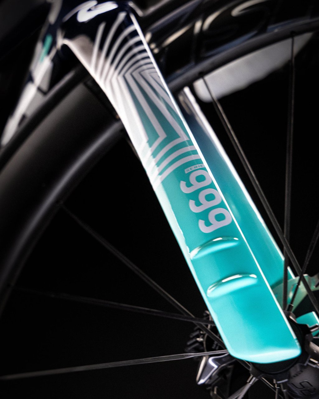 A few details of Team Bahrain Victorious’ Oltre RC for the 2026 season ©Bianchi