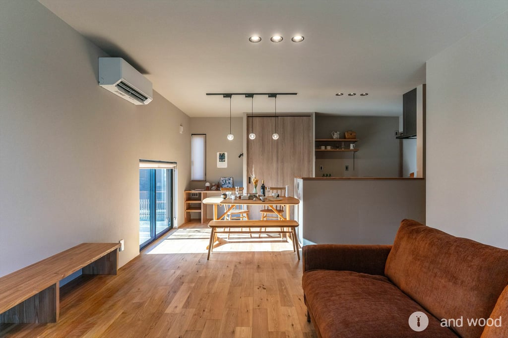 オーク 乱尺 120幅 プライウッド オイル塗装 施工例 新潟 andwood アンドウッド 7