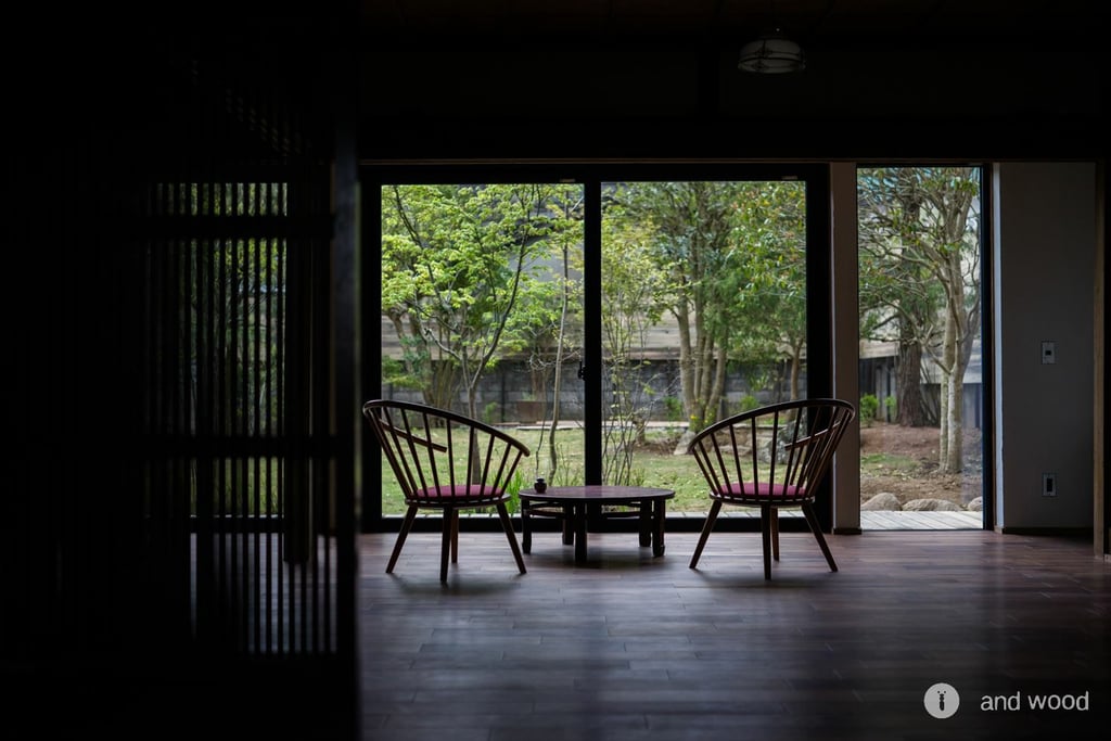 ウォールナット フローリング  一棟貸切りの宿　岩室久元 アンドウッド andwood 7