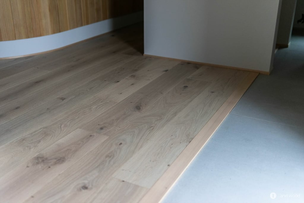 オーク 幅広 ドライハードペイント フローリング グレー  床材 新築 施工例 アンドウッド andwood 7