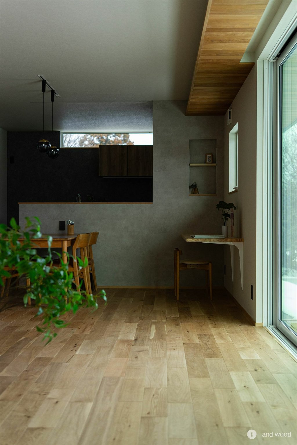 オーク 乱尺 プライウッド オイル塗装 施工例 新潟 andwood アンドウッド スプーンカット 框 8