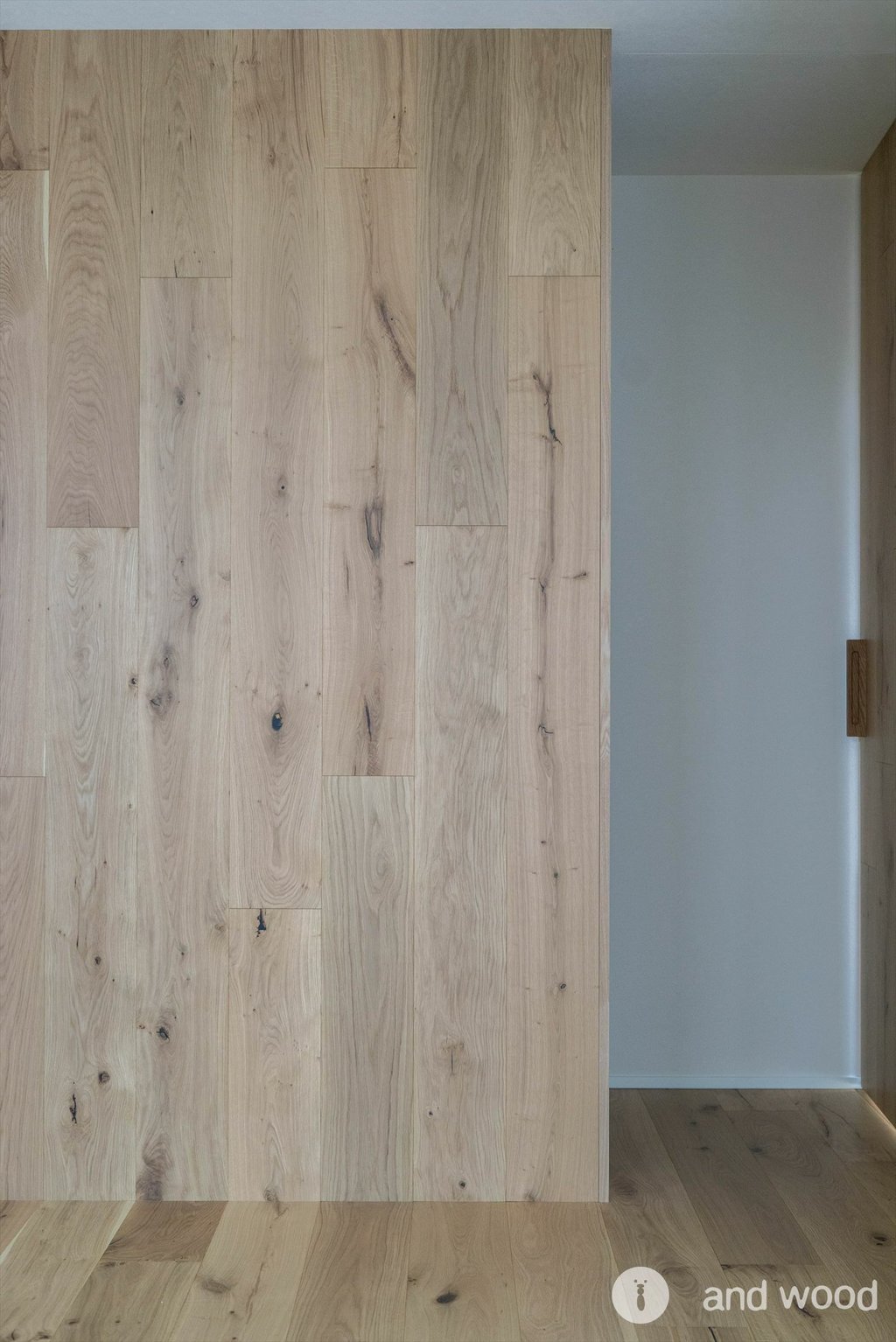 オーク プライウッド ドライペイント フローリング 新築戸建 アンドウッド 施工例 4