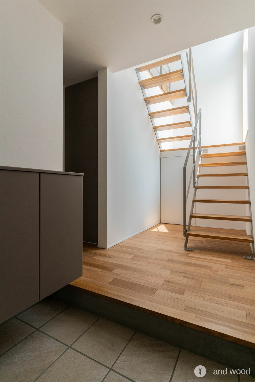 オーク 乱尺 90幅 120幅 プライウッド オイル塗装 施工例 新潟 andwood アンドウッド 9