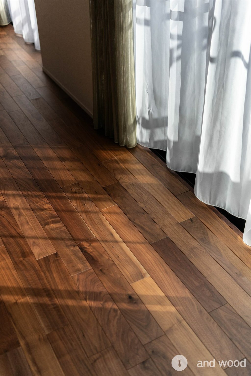 アメリカン ブラック ウォールナット フローリング 幅細 プライウッド andwood アンドウッド 施工例 マンションリノベ 2