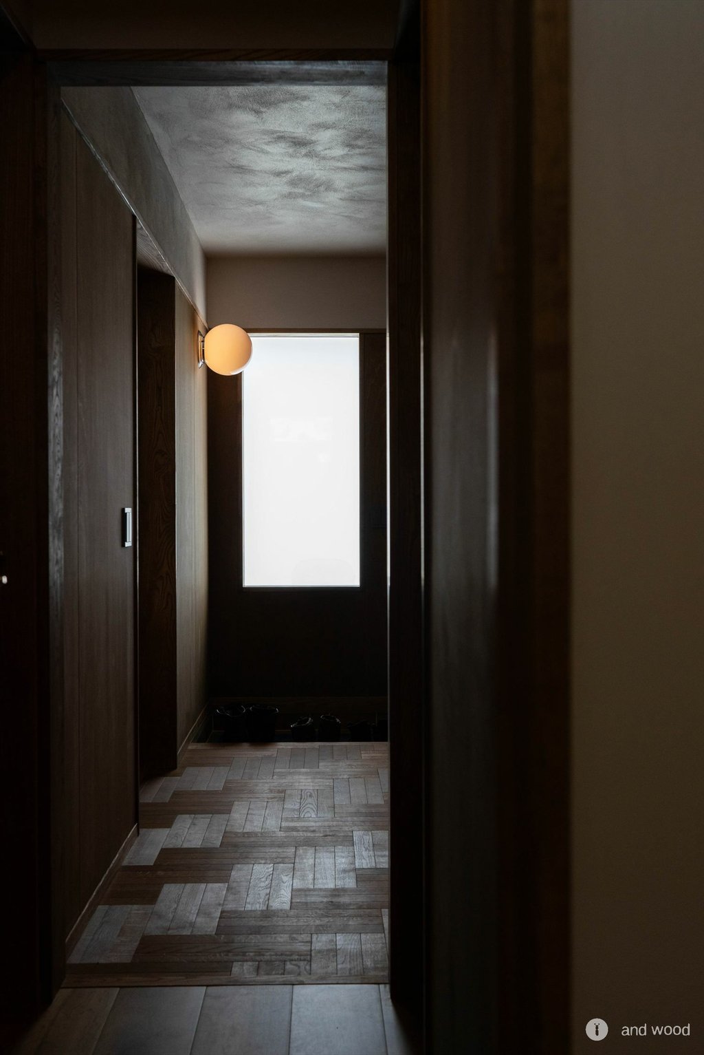 オーク ヘリンボーン ステイン フローリング 床材 リノベーション 戸建 3