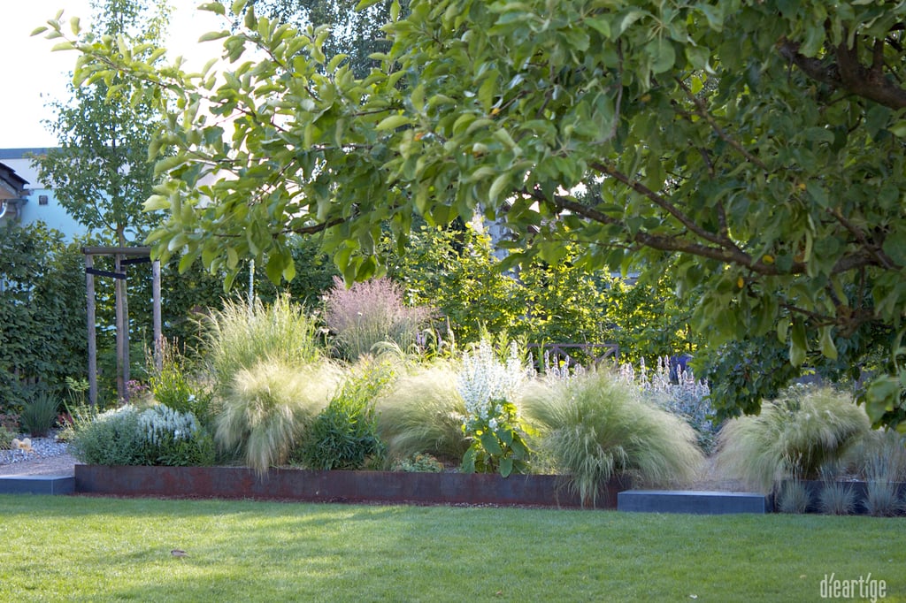 dieartigeGARTEN - Steppengarten | Blick aus dem WoZi