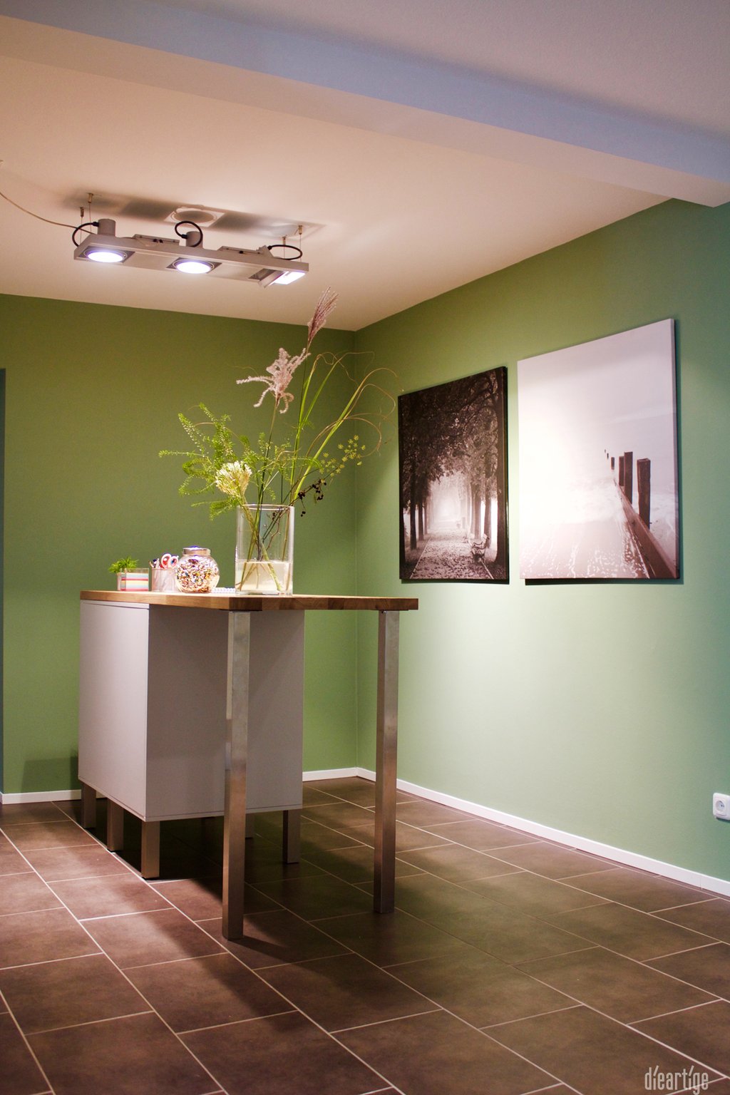 dieartige - Praxisgestaltung, Physiotherapie | Empfangstresen | "Breakfast Room Green"