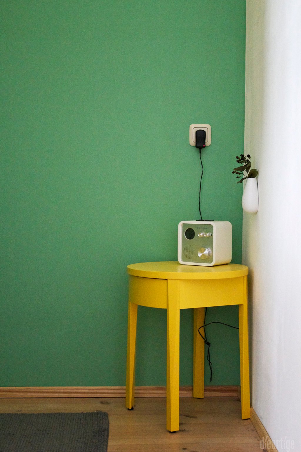 dieartigeUMBAU - Familie F. // Badezimmer // WC-Nische // Grün, Gelb, Weiß