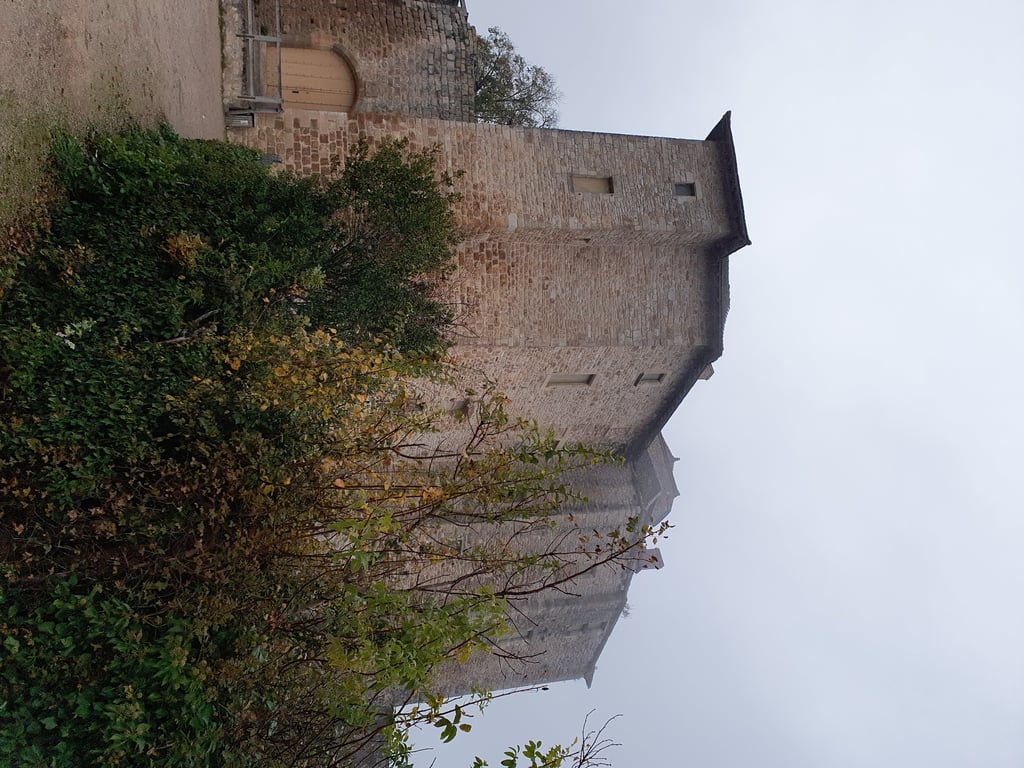 bruniquel tarn et garonne 82 le chateau gites mas d'asepch Lot Quercy 