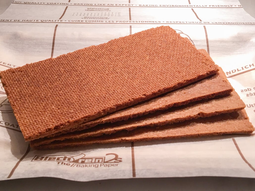 Vergeoise Brune Cookies as Cheesecake Crusts, Fleur*Fleur*