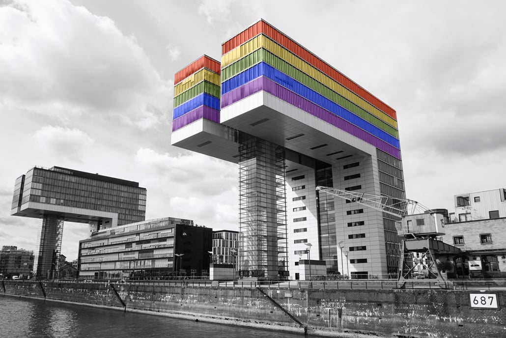 Kranhaeuser; (c)regenbogenfamilien-koeln.de