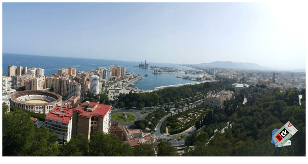 Vista aérea de Málaga desde el Monte Gibralfaro