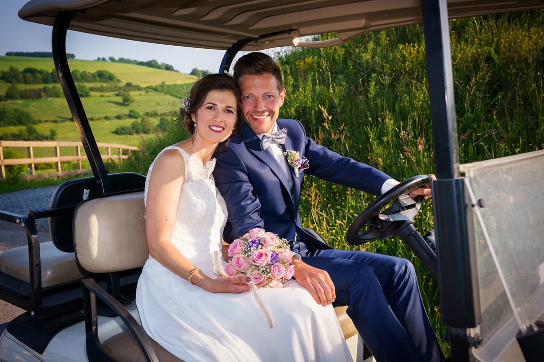 Hochzeitsfotos mit dem Brautpaar in Luxemburg