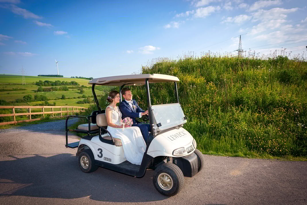 Hochzeitsfotos mit dem Brautpaar in Luxemburg