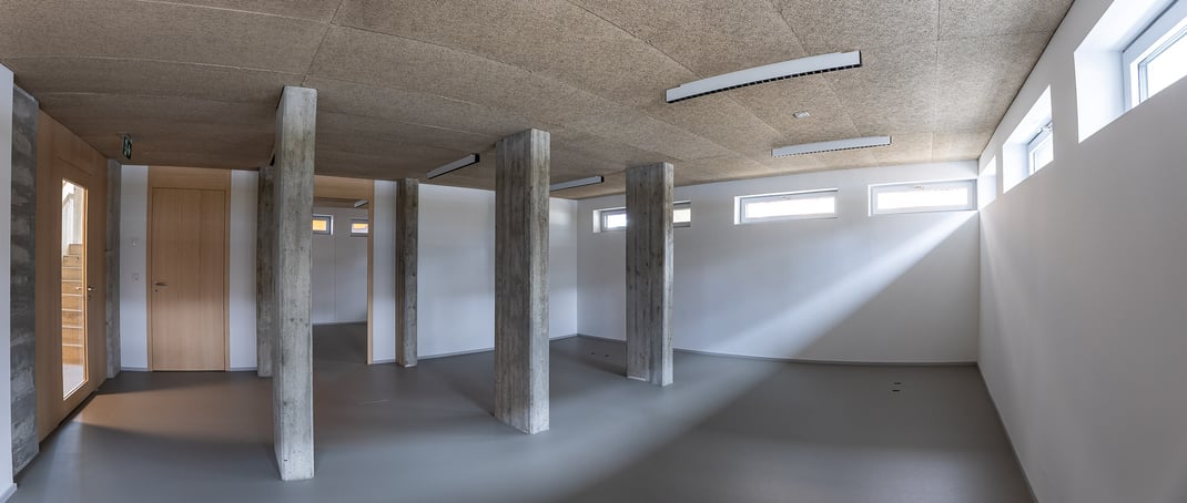 Baureag Architekten AG: Sanierung Bestandesbau SWS Medien AG - Fotos by Thomi Studhalter, faszination fotografie, Willisau