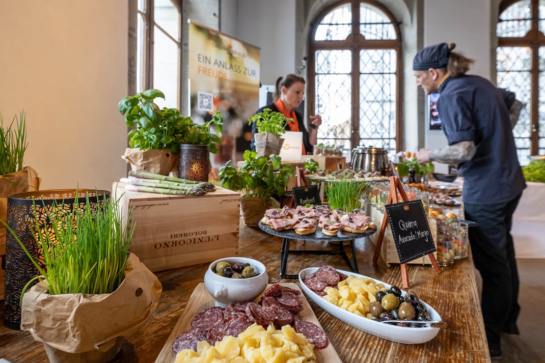 Catering Services der Migros Luzern am Luzerner Stadtlauf - Fotos by Thomi Studhalter, faszination fotografie, Willisau