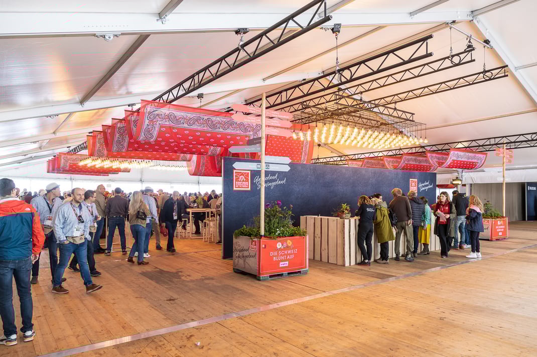 Migros Catering Services Zürich GMZ im Einsatz am Eidgenössischen Schwing- und Älplerfest in Mollis/GL