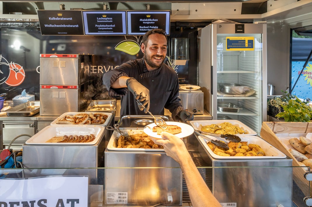 Fototdok Migros Catering Services in der Schwingarena Brünigpass - Fotos by Thomi Studhalter, faszination fotografie, Willisau