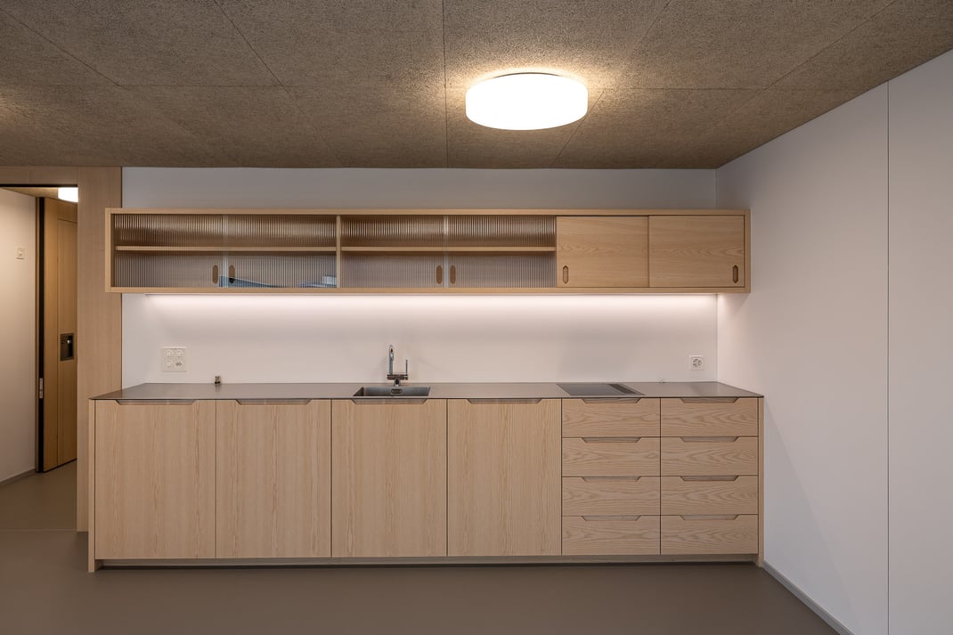 Baureag Architekten AG: Sanierung Bestandesbau SWS Medien AG - Fotos by Thomi Studhalter, faszination fotografie, Willisau