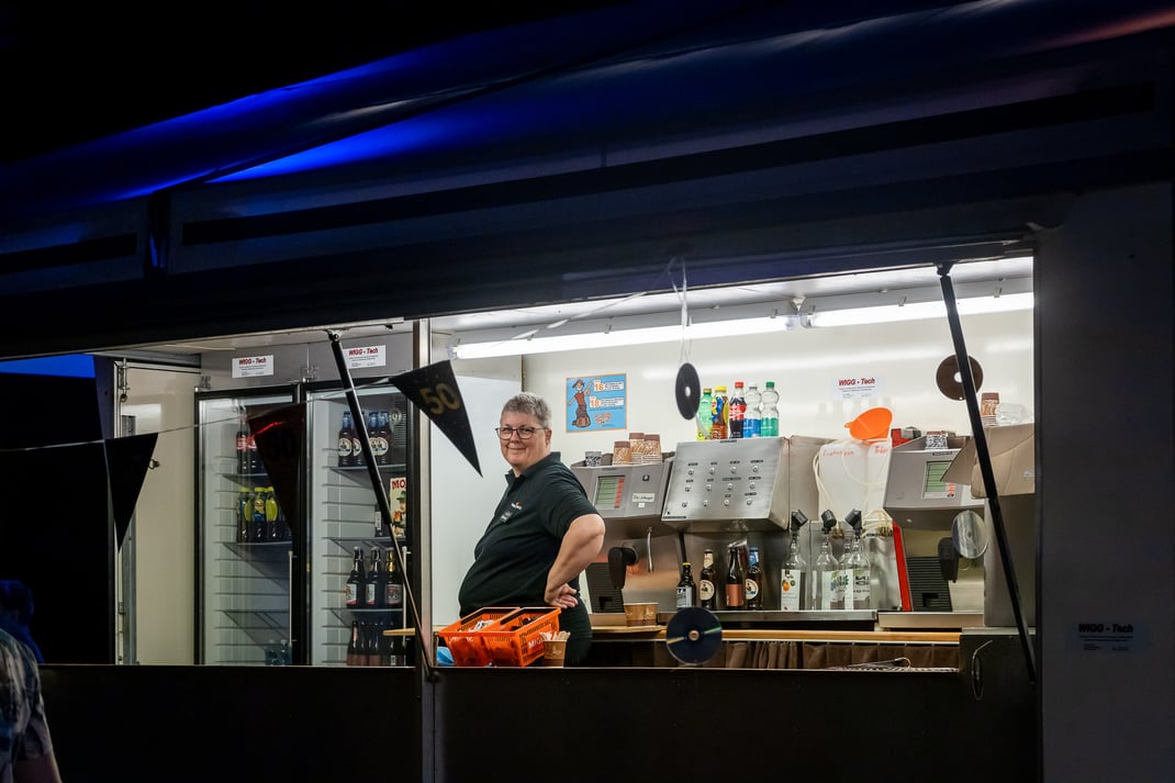 Fototdok Migros Catering Services in der Schwingarena Brünigpass - Fotos by Thomi Studhalter, faszination fotografie, Willisau