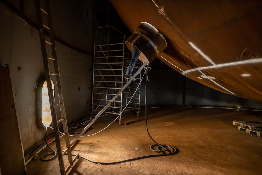 Eingang zum neuen, riesigen Dampfspeicher