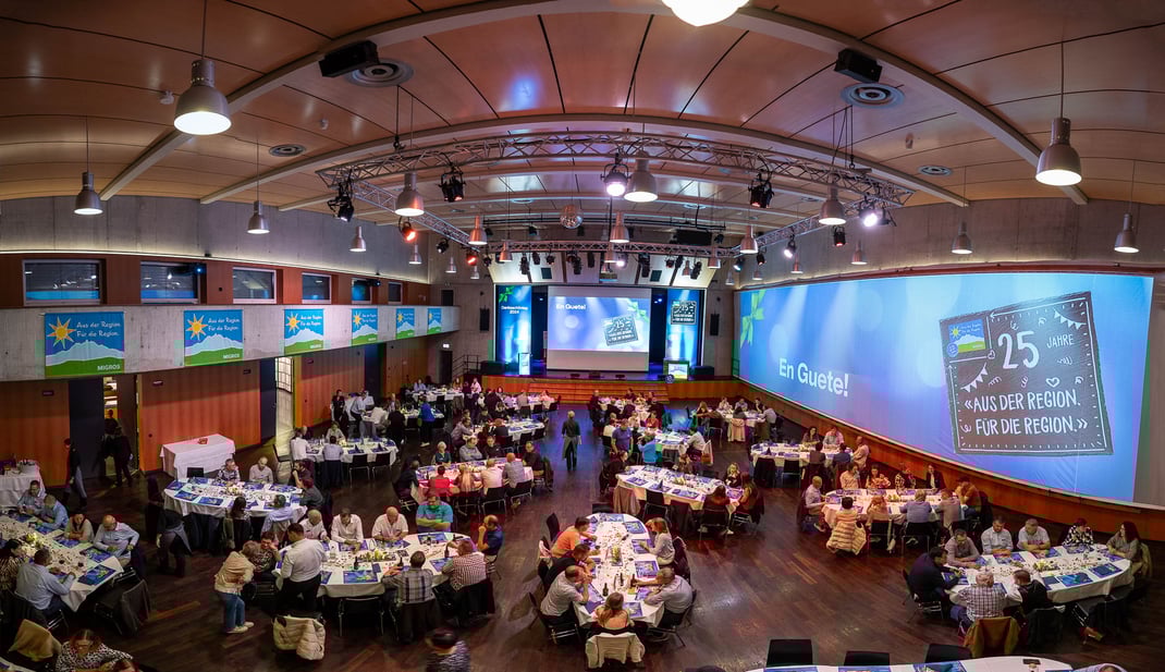 Die Migros Luzern feiert mit ihren Produzentinnen und Produzenten das AdR-Jubiläum im Kulturzentrum Braui in Hochdorf.