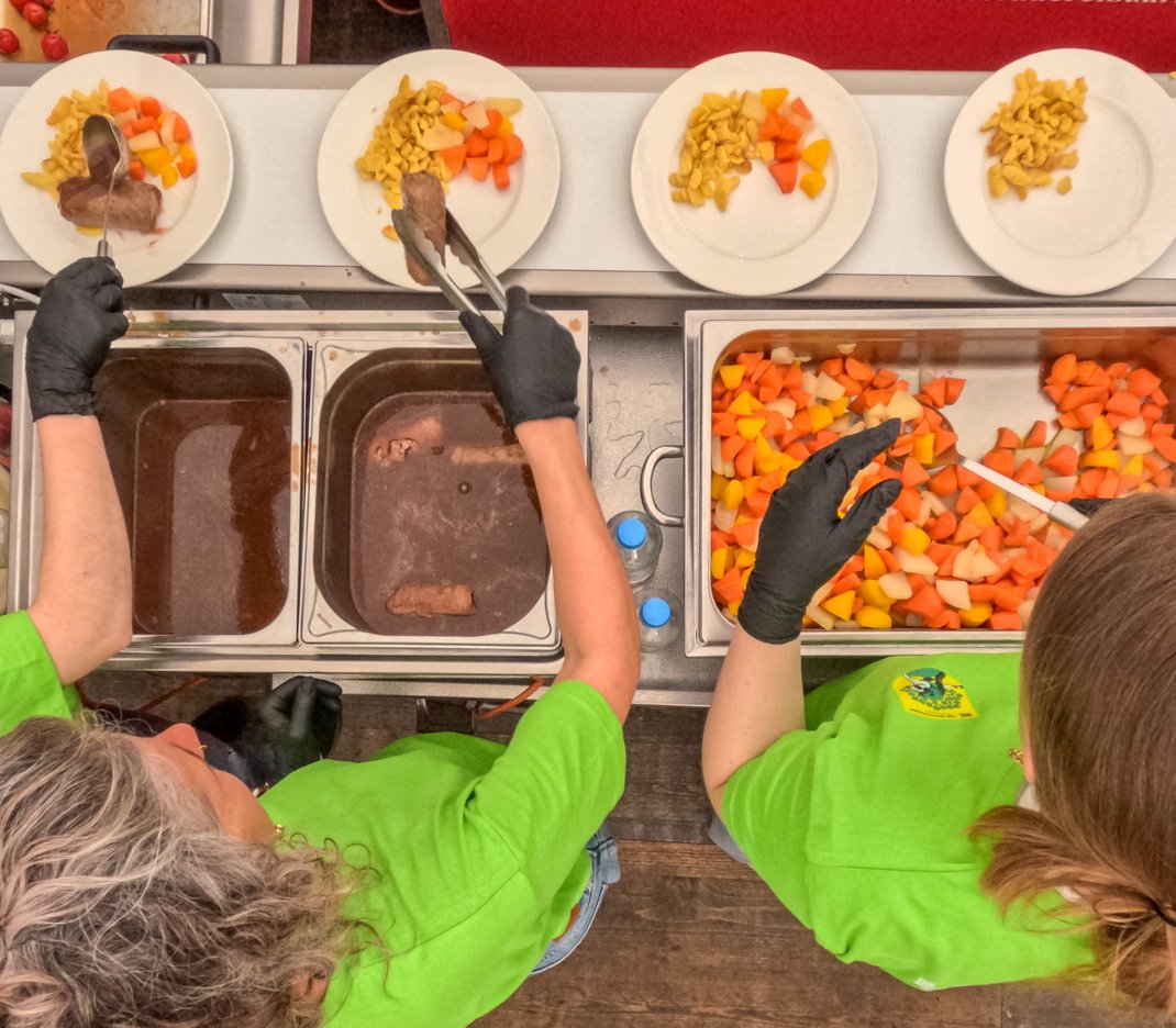 Catering Services der Migros Luzern am Zuger Kantonalen Schwingfest in Neuheim - Fotos by Thomi Studhalter, faszination fotografie, Willisau