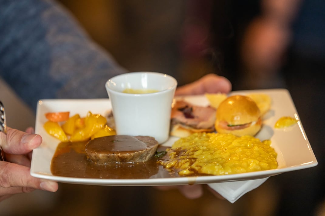 Catering Services der Migros Luzern am Luzerner Stadtlauf - Fotos by Thomi Studhalter, faszination fotografie, Willisau