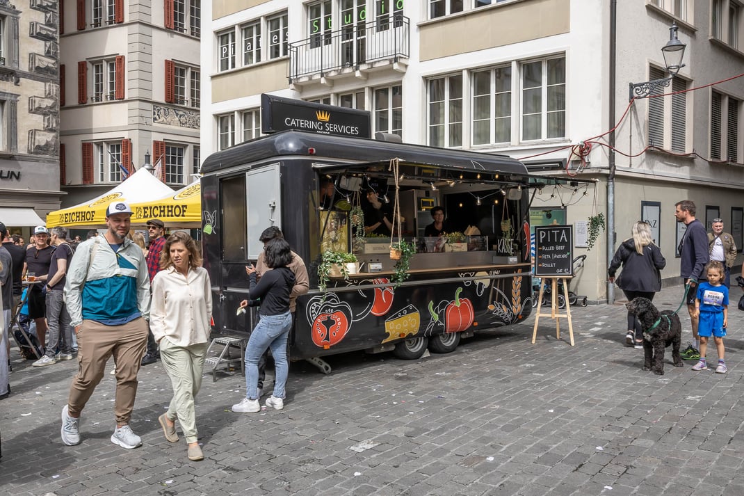 Catering Services der Migros Luzern am Luzerner Stadtlauf - Fotos by Thomi Studhalter, faszination fotografie, Willisau