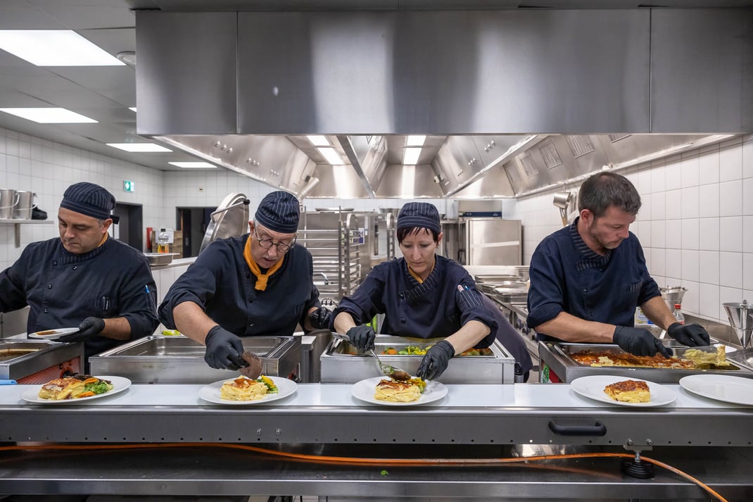 Catering Services Migros Luzern bei der Arbeit