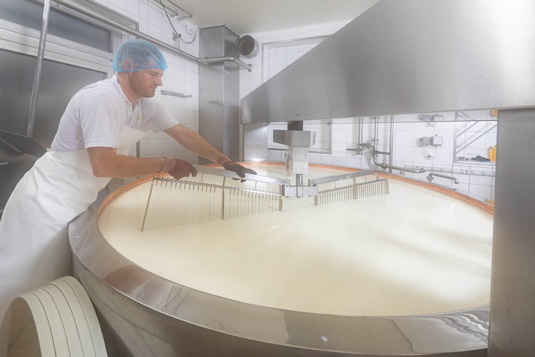 Napf-Chäsi AG Luthern, Migros AdR-Produzenten - Fotos by Thomi Studhalter, faszination fotografie, Willisau