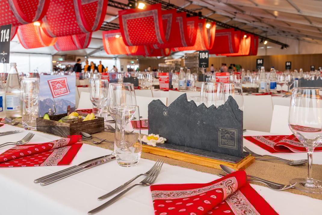 Migros Catering Services Zürich GMZ im Einsatz am Eidgenössischen Schwing- und Älplerfest in Mollis/GL