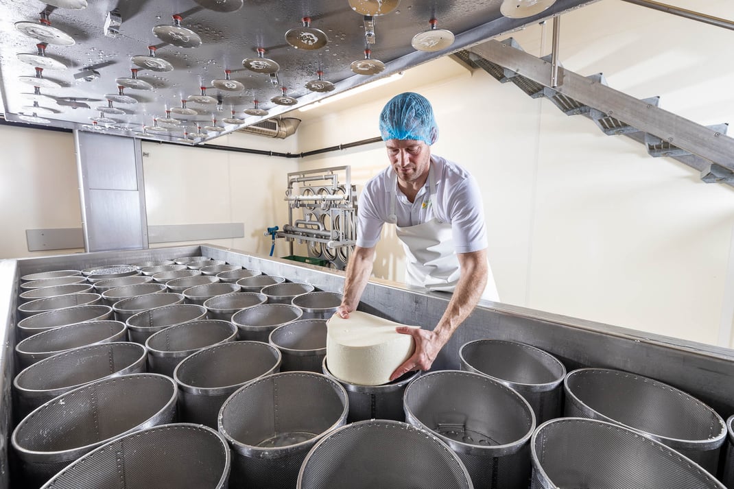 Napf-Chäsi AG Luthern, Migros AdR-Produzenten - Fotos by Thomi Studhalter, faszination fotografie, Willisau