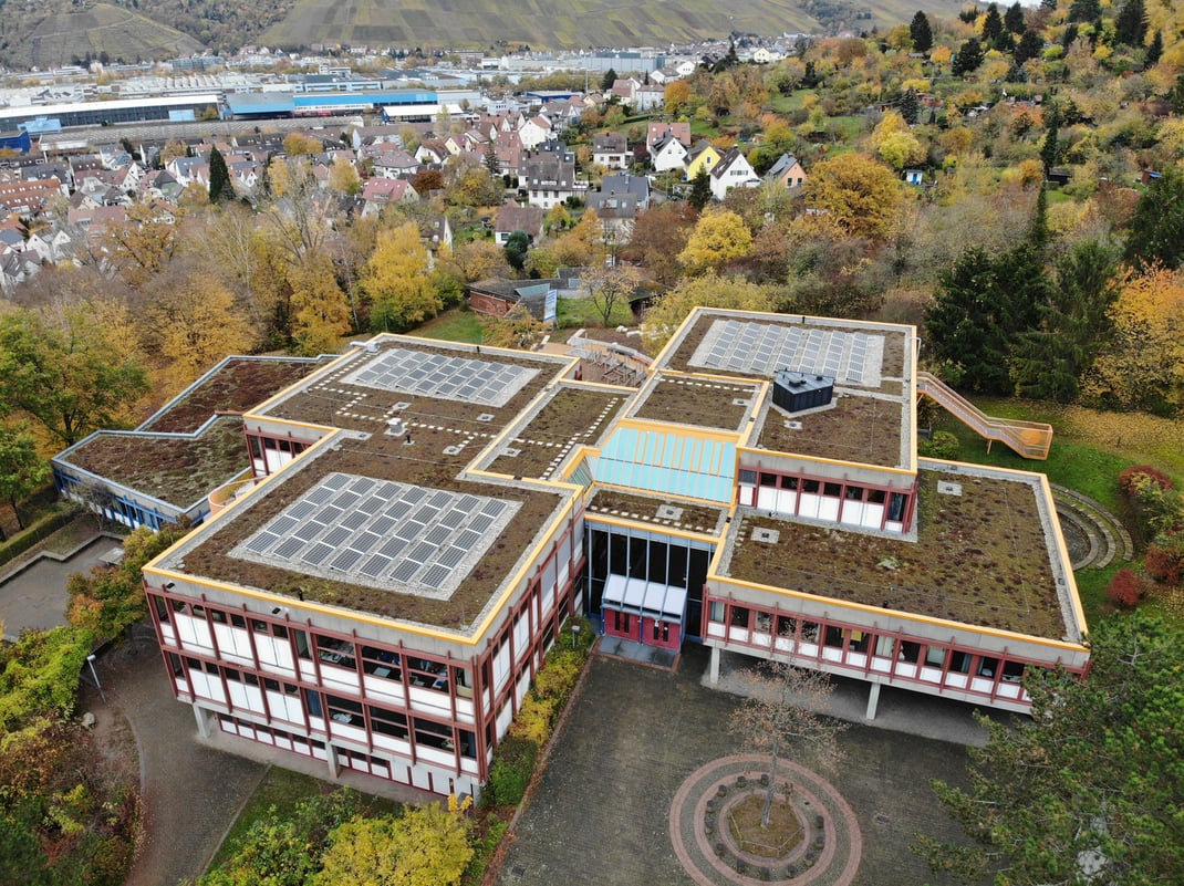 Lage der Steinenbergschule am Steinenberg in Stuttgart-Hedelfingen