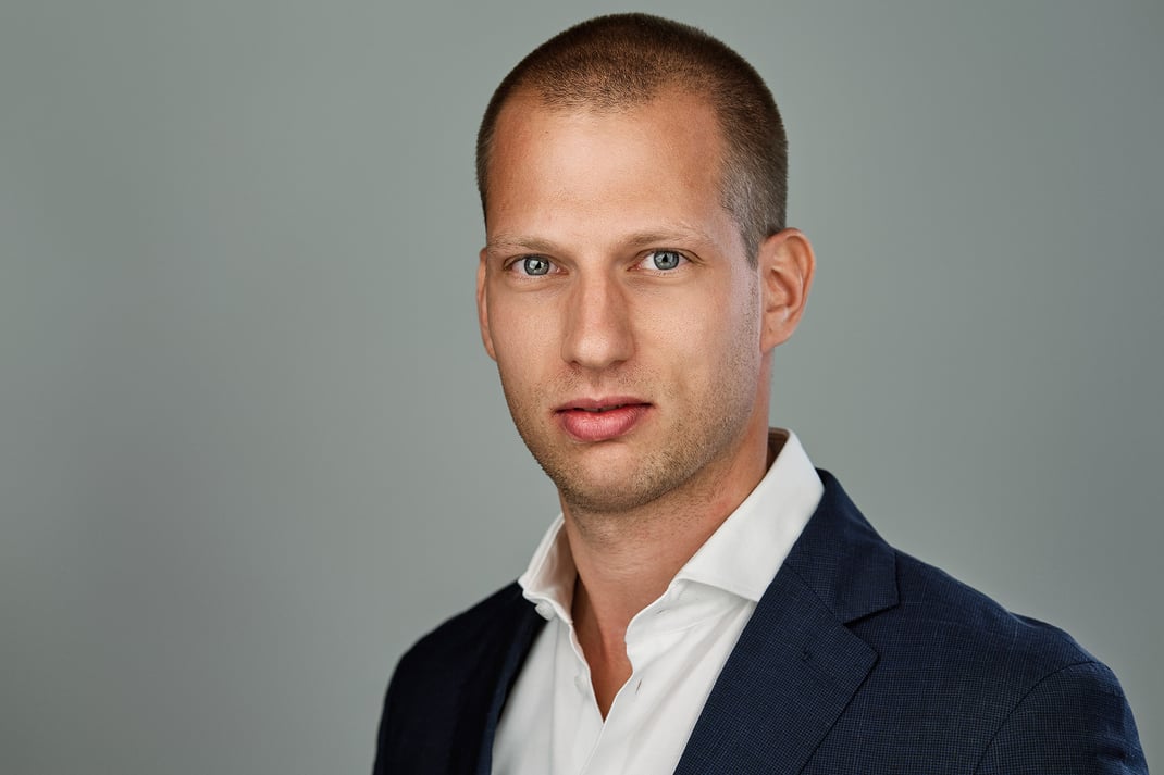 Business-Portrait-Mann-Nollenberger-Fotografie-Lauffen-am-Neckar-Heilbronn