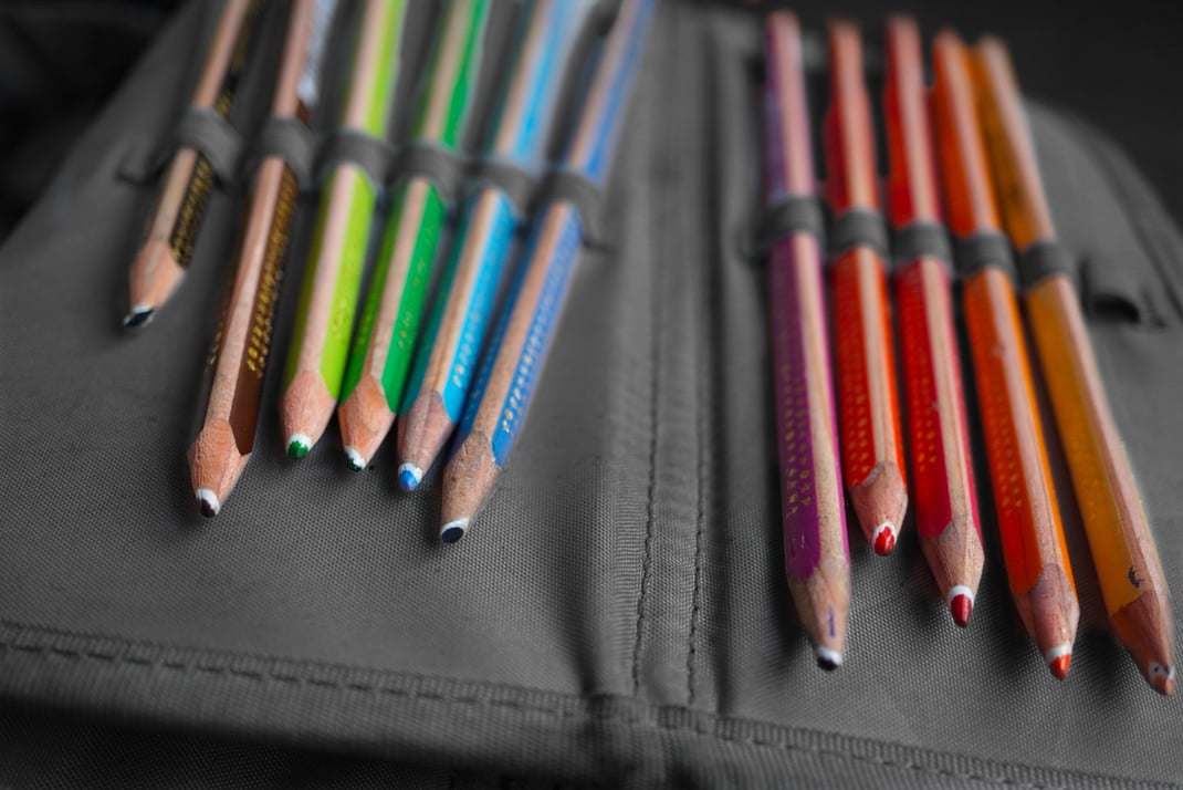 Buntstifte; (c)regenbogenfamilien-koeln.de
