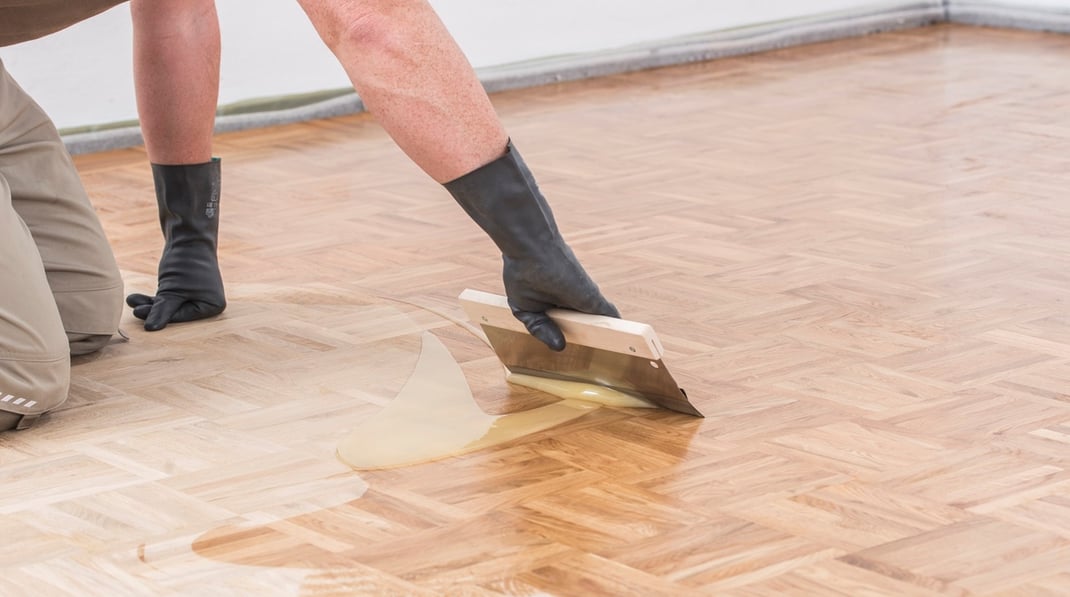 Parkett Öl kaufen | Natürliches Parkett Öl | Lösemittelfreise Parkett Öl | Parkett ölen