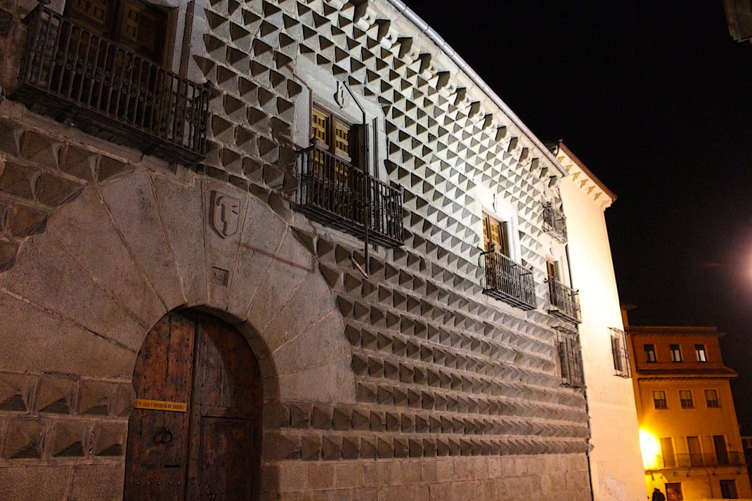 Calle Real y Casa de los Picos
