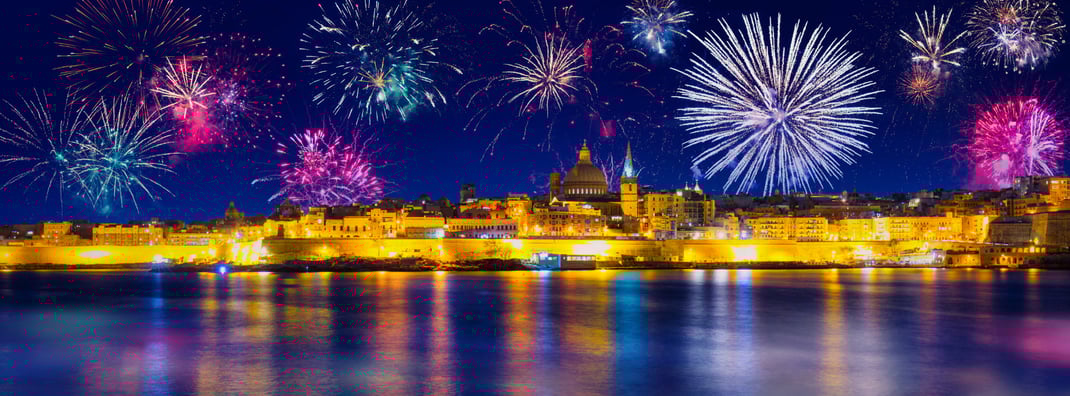 Feuerwerk über der Ritterstadt Valletta